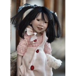 SURI ZWERGNASE POUPEE D'ARTISTE COLLECTION 2022